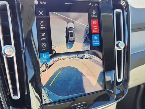 New 2026 Volvo XC40 B5 Plus w/ Protection Package Premier image 11