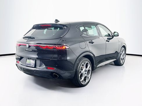 Used 2024 Alfa Romeo Tonale Veloce AWD/4WD image 9