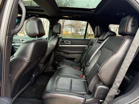 Used 2016 Ford Explorer Sport w/ Equipment Group 401A image 13