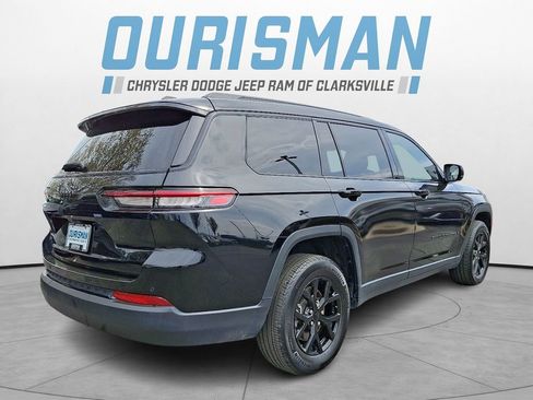 Used 2024 Jeep Grand Cherokee L Laredo image 6