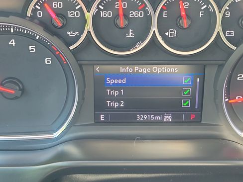 Used 2021 Chevrolet Silverado 1500 LT AWD/4WD image 23