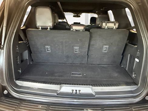 Used 2024 Ford Expedition Limited RWD image 13