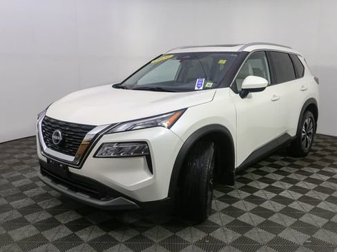 Used 2023 Nissan Rogue SV w/ SV Premium B Package AWD/4WD image 5