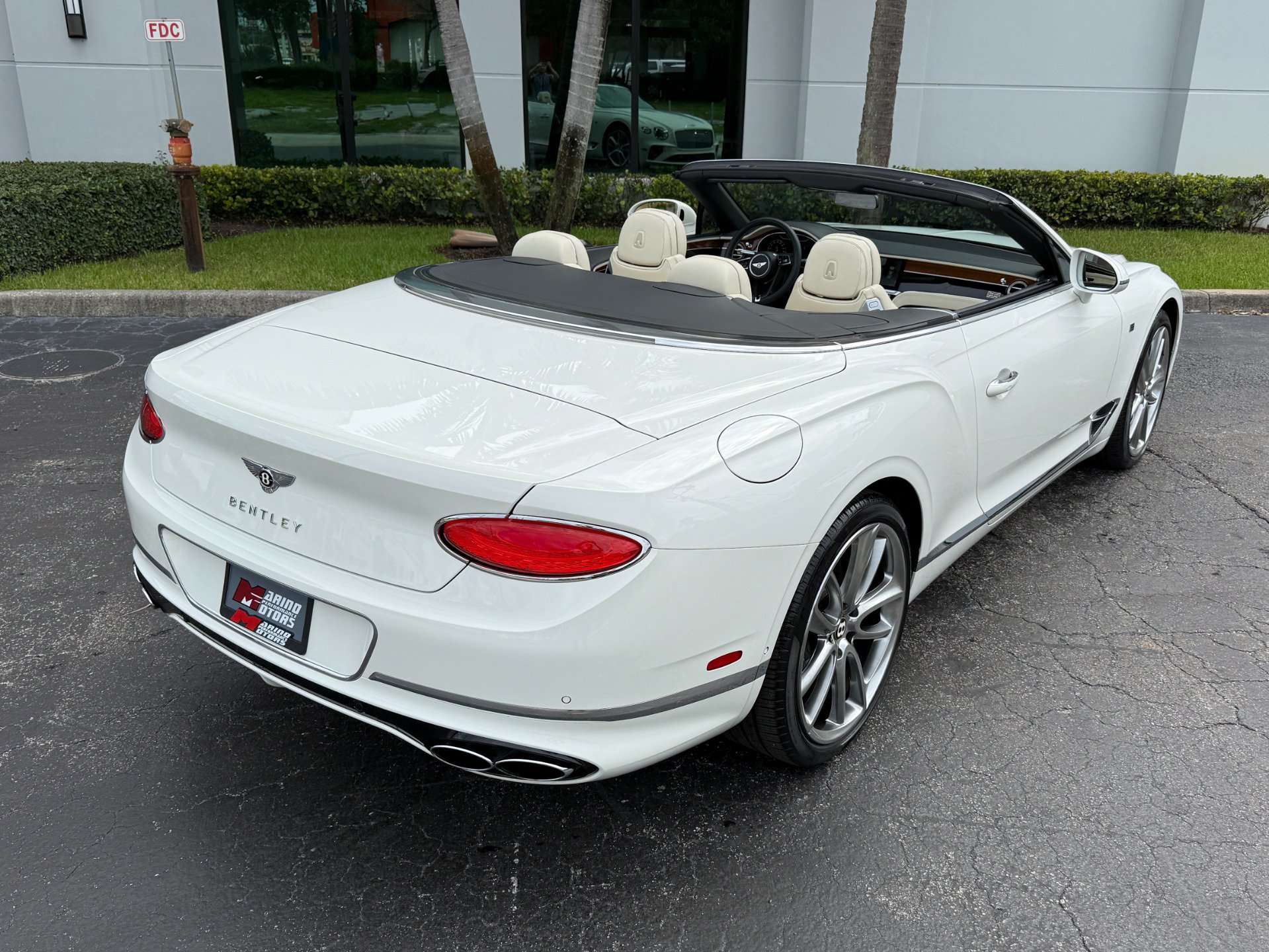 Used 2020 Bentley Continental GT AWD/4WD image 30