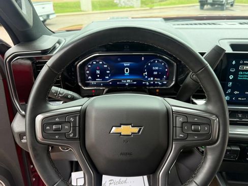 Used 2025 Chevrolet Silverado 3500 High Country w/ High Country Premium Package AWD/4WD image 25