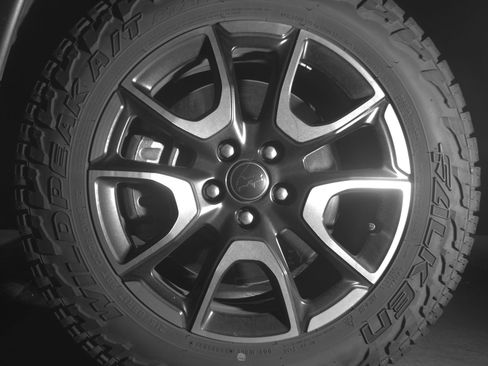 Used 2025 Jeep Compass Trailhawk AWD/4WD image 12