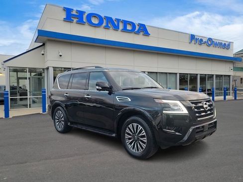 Used 2022 Nissan Armada SL w/ Midnight Edition Package RWD image 3