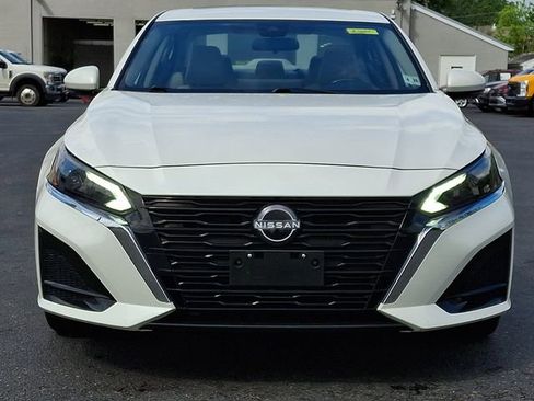 Used 2023 Nissan Altima 2.5 SL AWD/4WD image 5