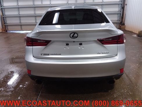 Used 2016 Lexus IS 350 image 8