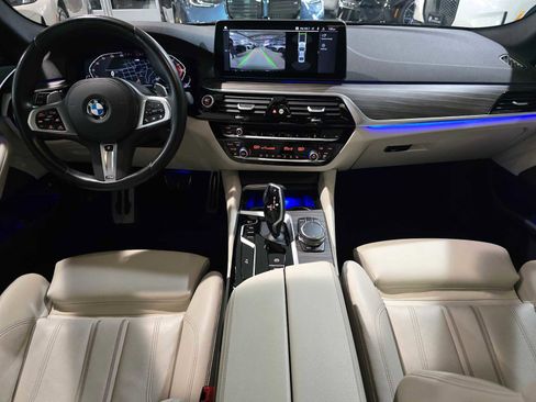 Used 2023 BMW 540i xDrive w/ M Sport Package AWD/4WD image 19