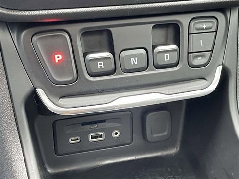 Used 2021 GMC Terrain SLT w/ Elevation Edition image 39