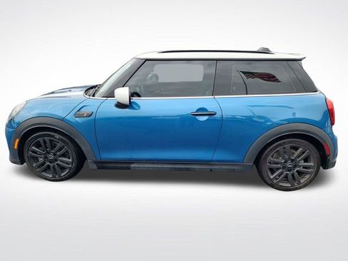 Used 2022 MINI Cooper S w/ Premium Package image 2