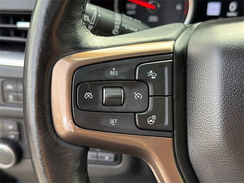 Used 2021 Chevrolet Tahoe High Country w/ Premium Package image 25