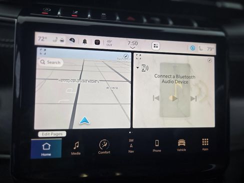 Used 2023 Jeep Grand Cherokee Limited image 37