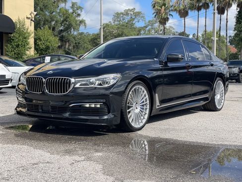 Used 2018 BMW ALPINA B7 xDrive w/ Luxury Rear Seating Package AWD/4WD image 11