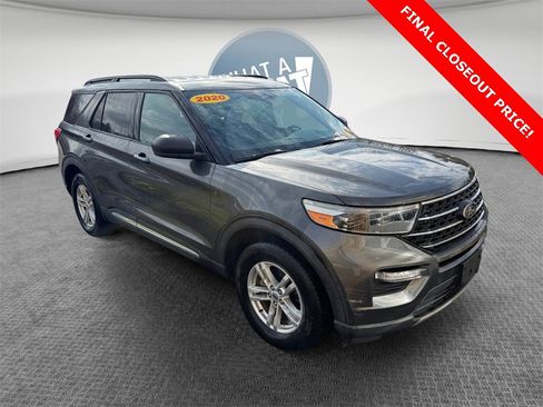 Used 2020 Ford Explorer XLT w/ Equipment Group 202A image 1
