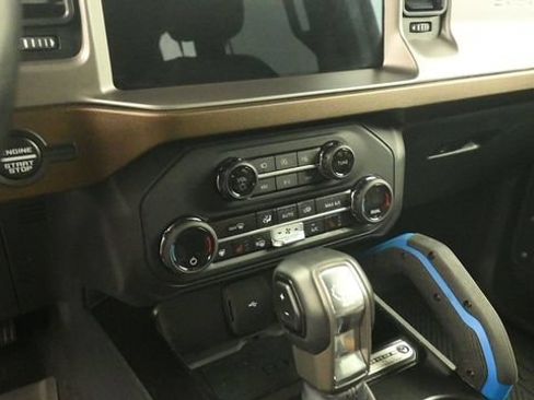 Certified 2023 Ford Bronco Outer Banks AWD/4WD image 18