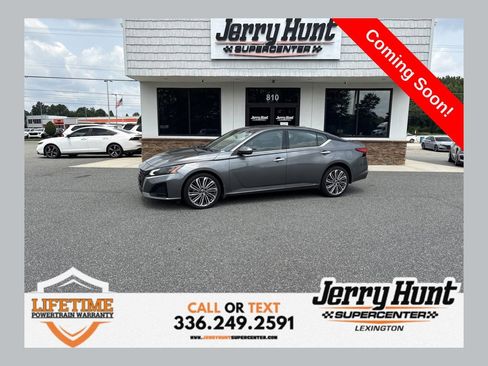 Used 2023 Nissan Altima 2.5 SL AWD/4WD image 1