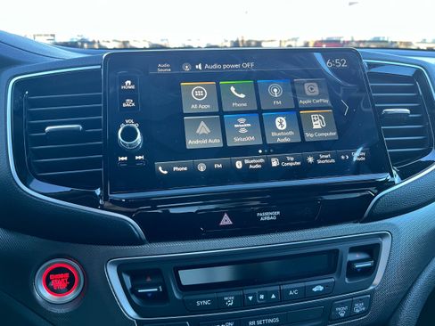 New 2026 Honda Ridgeline RTL image 14