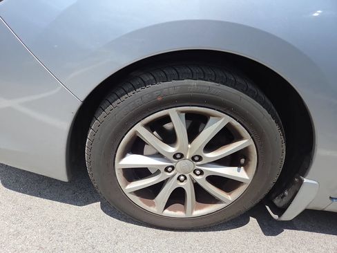 Used 2014 Subaru Impreza 2.0i Premium w/ All-Weather Package w/CVT AWD/4WD image 12