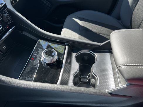 New 2026 Jeep Grand Cherokee Laredo X RWD image 21