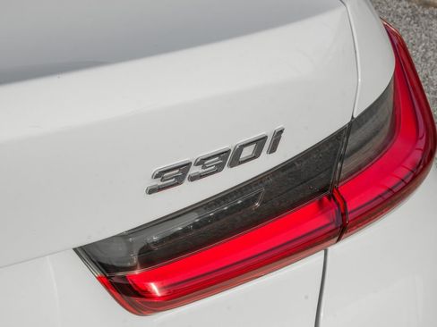 Used 2020 BMW 330i Sedan w/ Convenience Package image 61