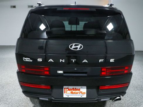 Used 2025 Hyundai Santa Fe SEL FWD image 8