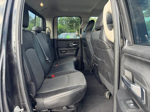 Used 2016 RAM 1500 Laramie w/ Convenience Group AWD/4WD image 17