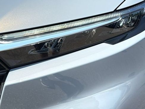 Used 2024 Honda CR-V EX-L image 7