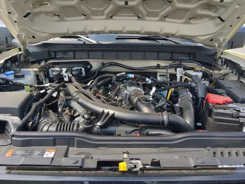 New 2025 Ford Bronco Outer Banks w/ Sasquatch Package AWD/4WD image 41