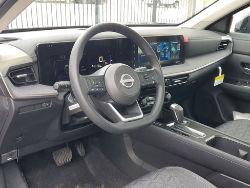 New 2026 Nissan Kicks SV w/ SV Premium Package AWD/4WD image 13
