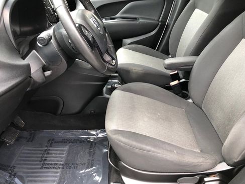 Used 2017 RAM ProMaster City Tradesman SLT w/ Rear Back-up Camera Group FWD image 17