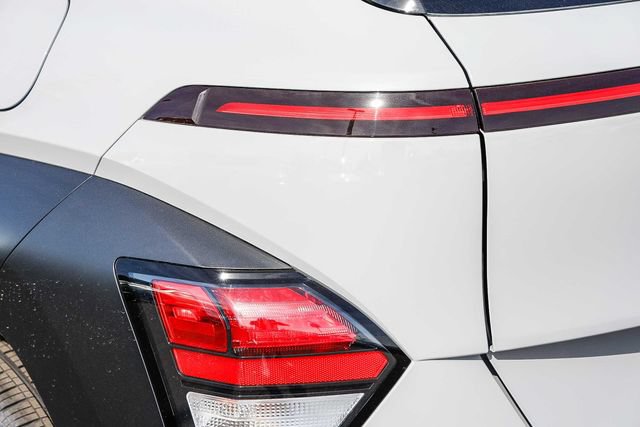New 2026 Hyundai Kona Limited FWD image 10