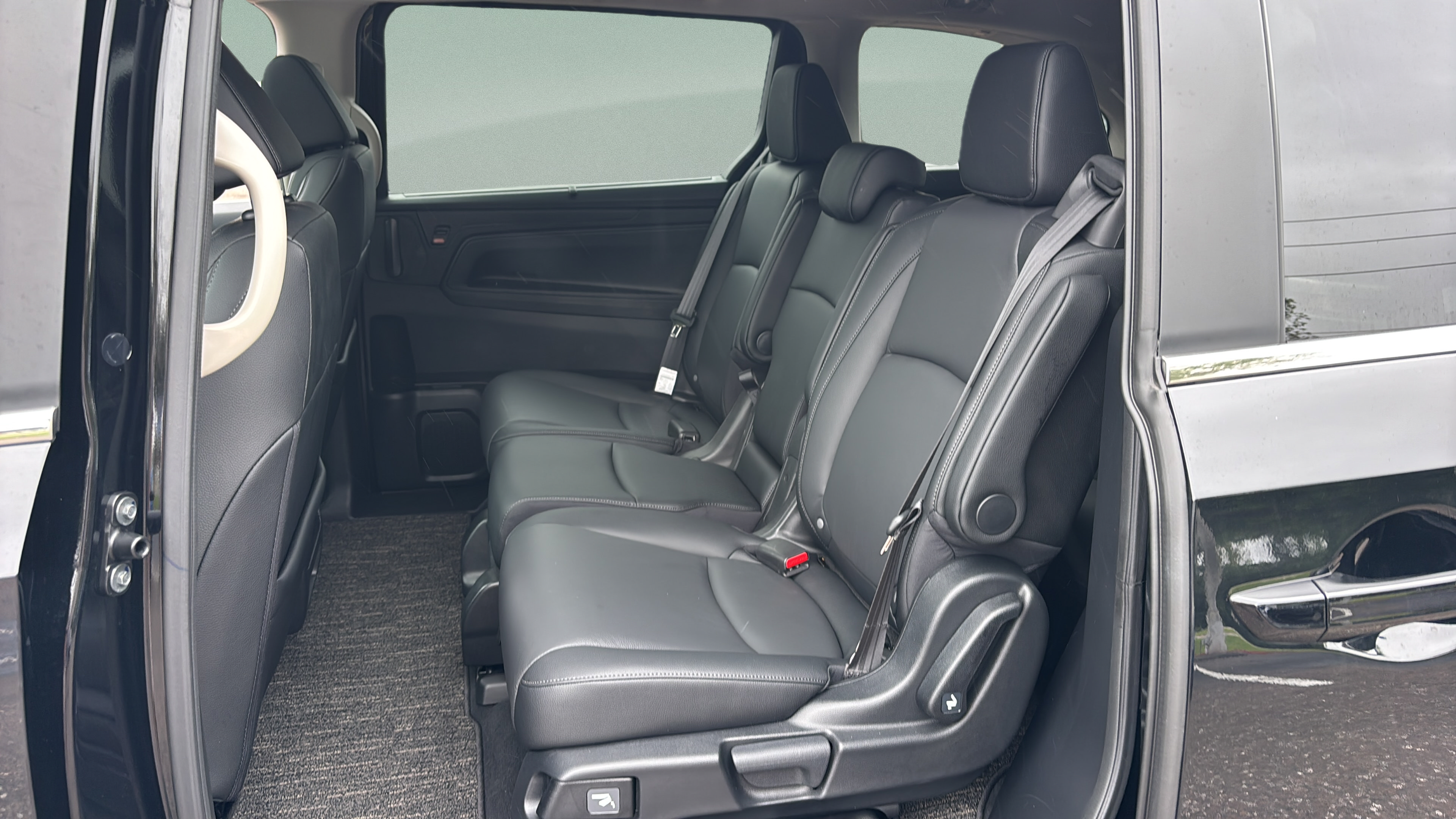 Certified 2026 Honda Odyssey EX-L image 18