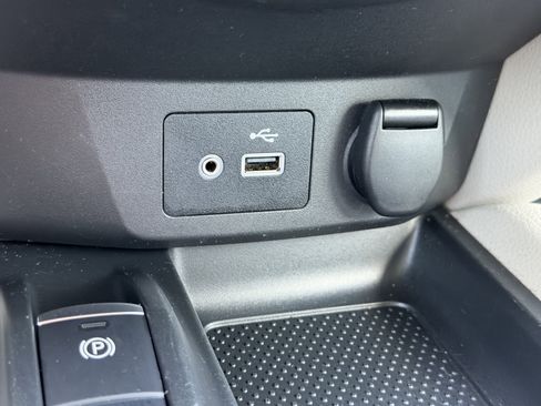 Used 2019 Nissan Rogue Sport SV w/ Technology Package FWD image 21