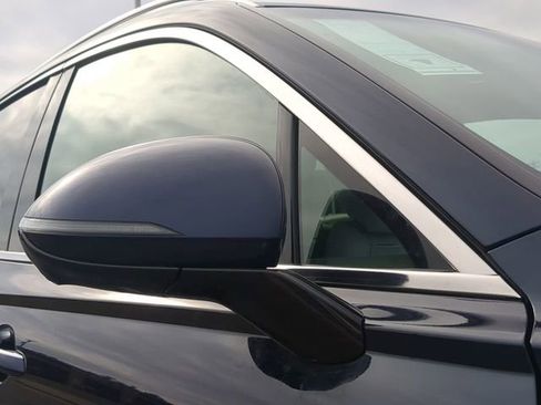 New 2026 Genesis GV70 2.5T Advanced image 11