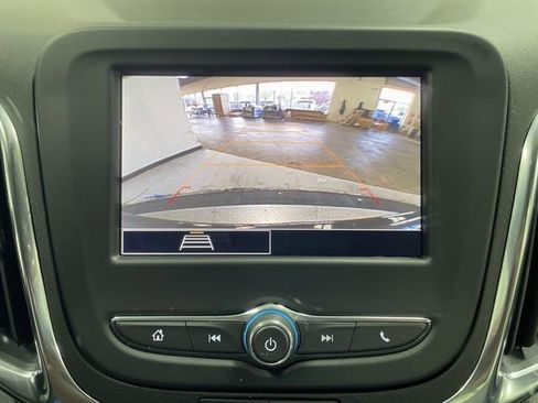 Used 2024 Chevrolet Equinox LS image 17