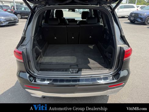 Used 2022 Mercedes-Benz GLB 250 4MATIC image 23