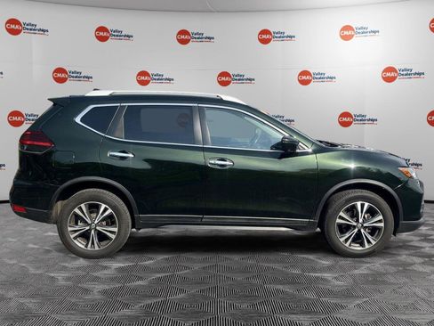 Used 2020 Nissan Rogue SV w/ Premium Package AWD/4WD image 8