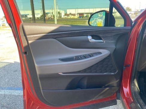 Used 2019 Hyundai Santa Fe Limited image 10