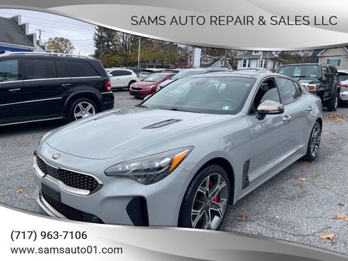 Used 2019 Kia Stinger GT1 image 1
