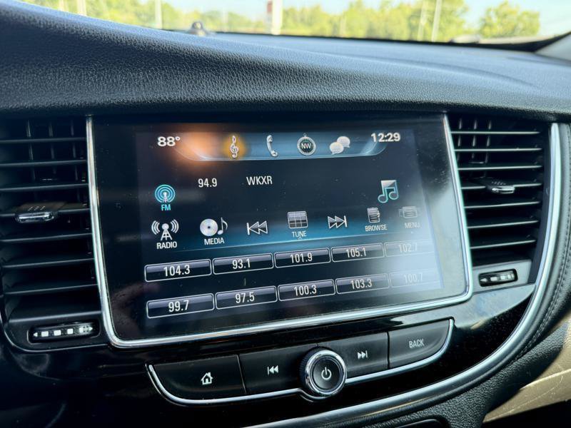 Used 2018 Buick Encore Essence AWD/4WD image 16