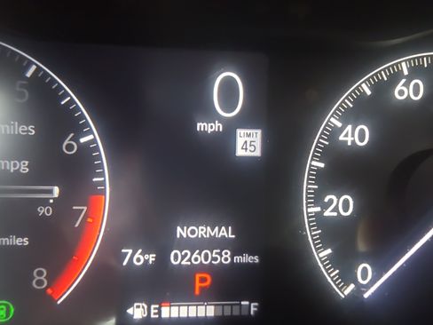 Used 2024 Honda HR-V LX image 24