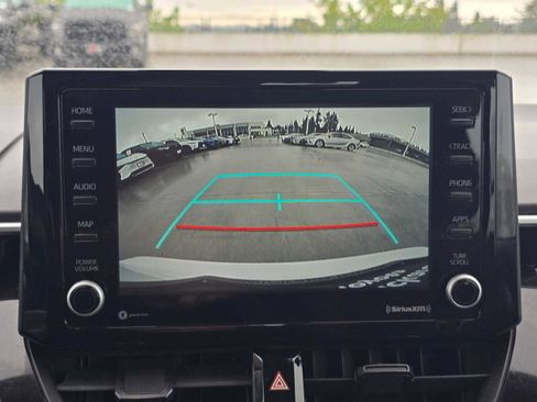 Used 2022 Toyota Corolla LE FWD image 29