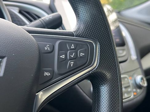 Used 2024 Chevrolet Malibu LT FWD image 21