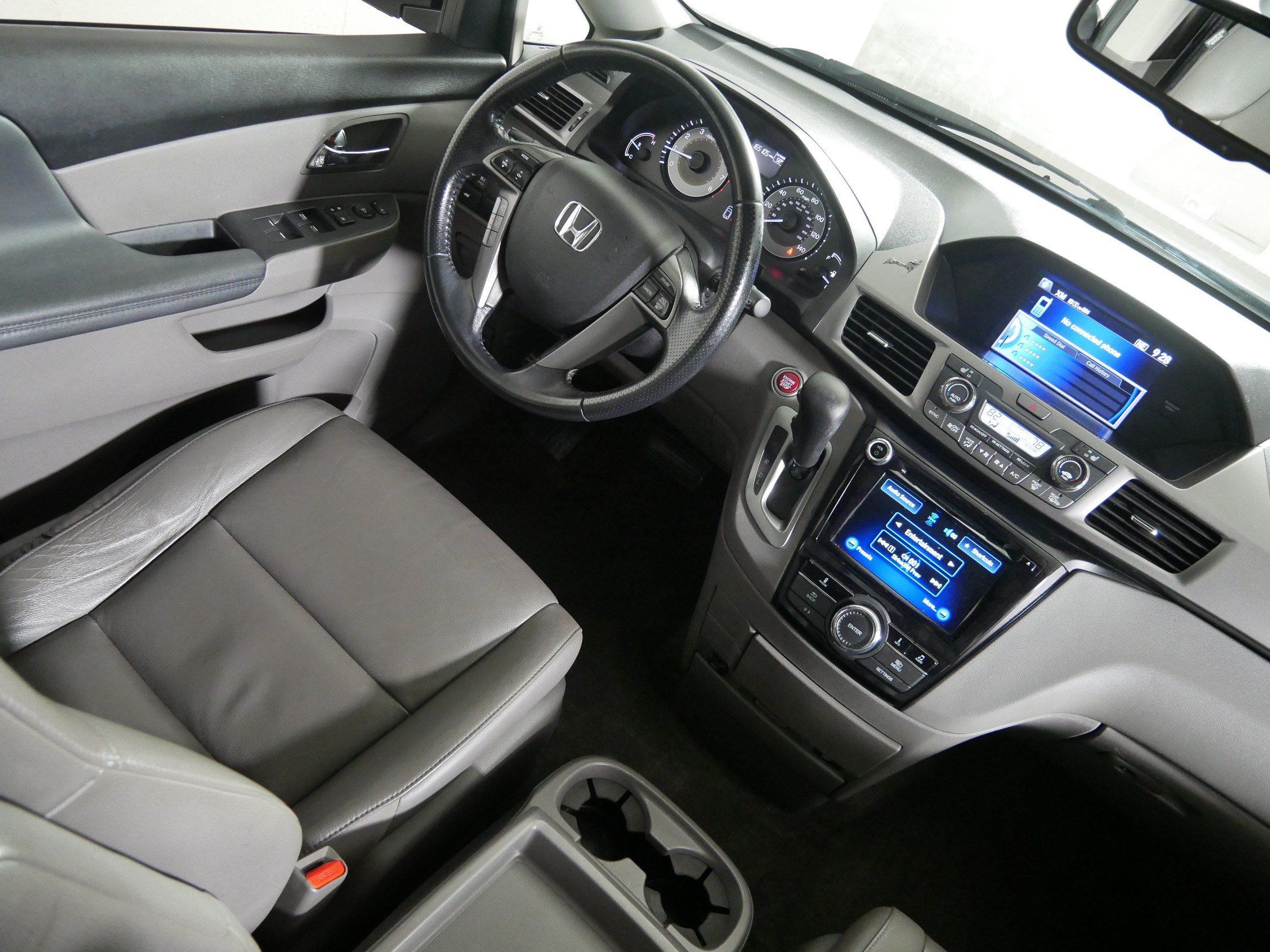 Used 2015 Honda Odyssey EX-L image 9