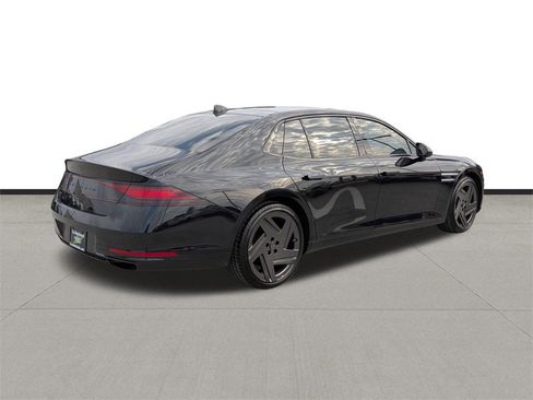 New 2026 Genesis G90 3.5T Prestige image 5