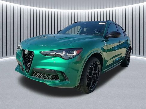 Used 2024 Alfa Romeo Stelvio Quadrifoglio w/ Active Assist Plus Package image 18