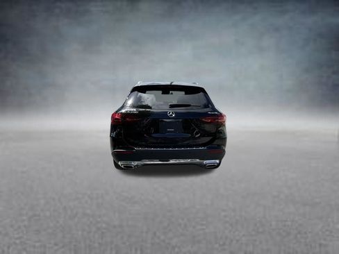 Used 2025 Mercedes-Benz GLA 250 4MATIC image 6
