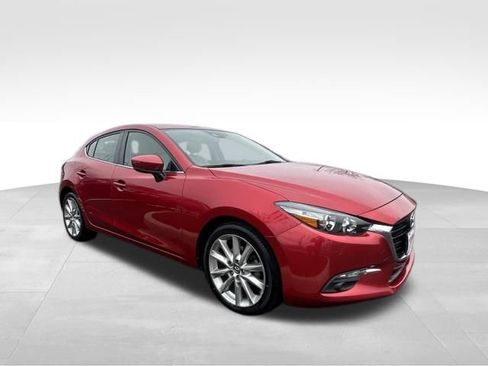 Used 2017 MAZDA MAZDA3 Grand Touring image 10